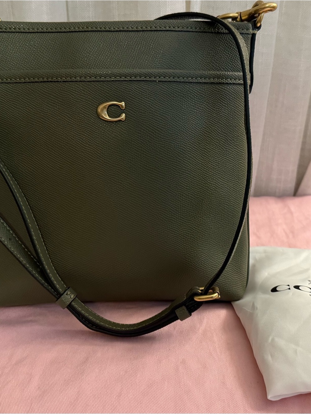 Coach Olive Green Leather Shoulder Bag with Gold Hardware